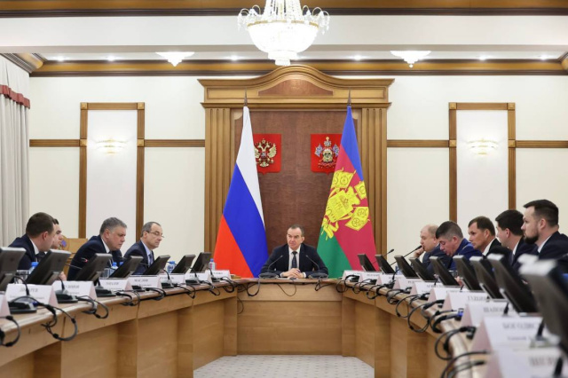 В Геленджике в рамках национальных проектов идёт работа по благоустройству общественных пространств