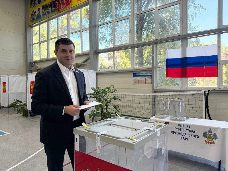 Молодёжь Геленджика делает свой выбор!