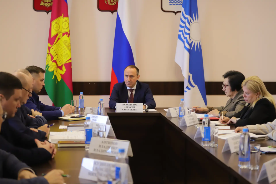 В Геленджике состоялось заседание Комиссии по чрезвычайным ситуациям