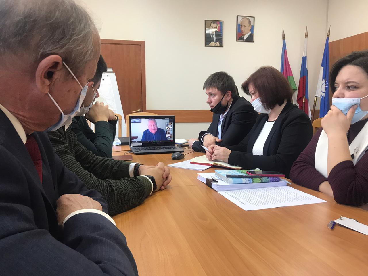 Депутаты всех уровней обсудили проблемы гостевых домов Депутаты всех уровней обсудили проблемы гостевых домов