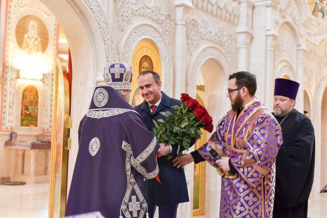 Глава Геленджика поздравил с днем тезоименитства епископа Новороссийского и Геленджикского Феогноста