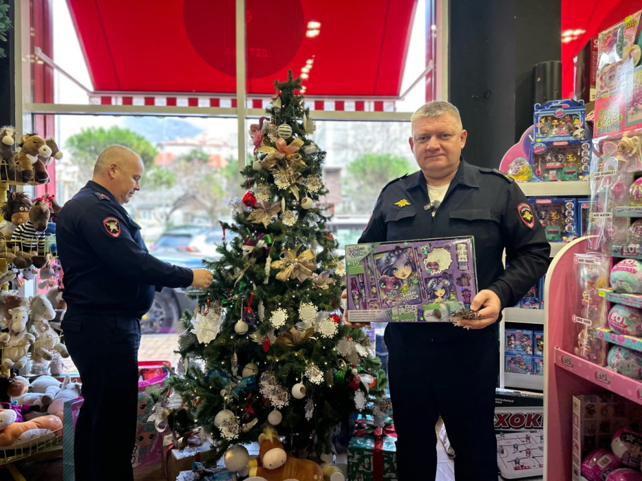 Правоохранители исполнили мечты юных геленджичан