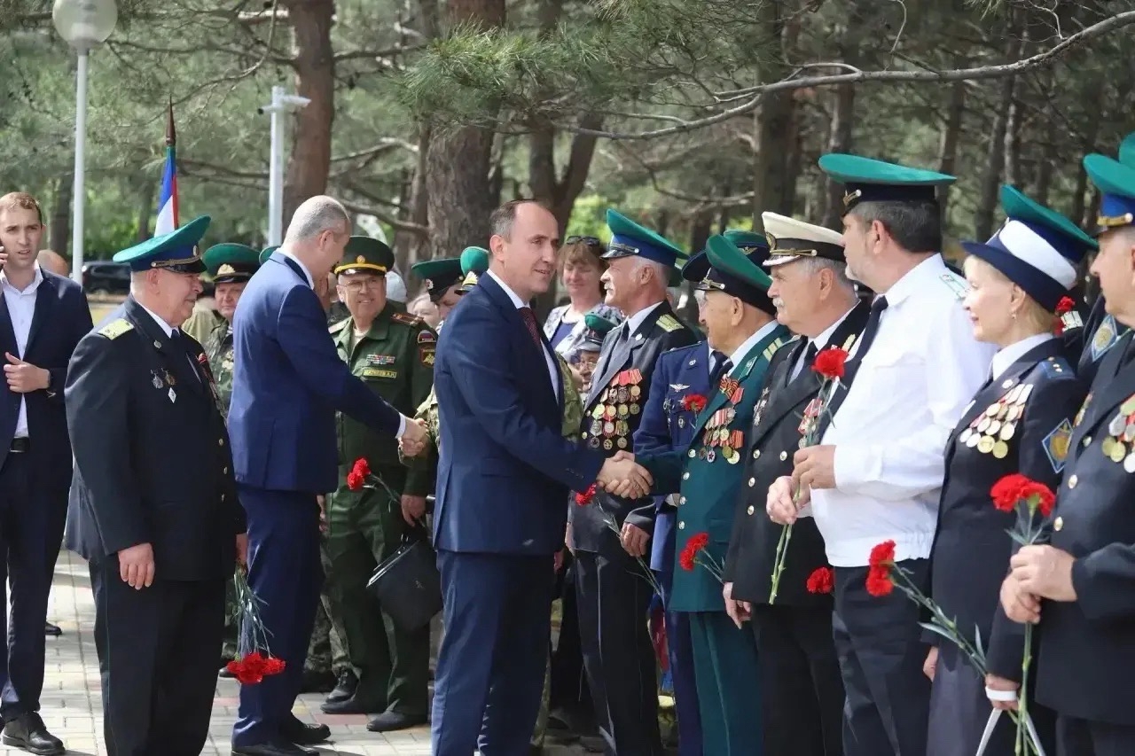 В Геленджике прошло мероприятие, посвящённое Дню пограничника.