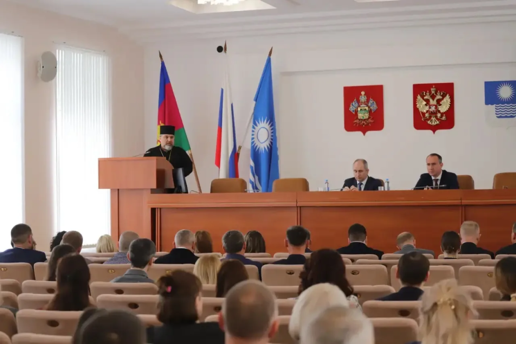 В Геленджике откроют пункт сбора гуманитарной помощи