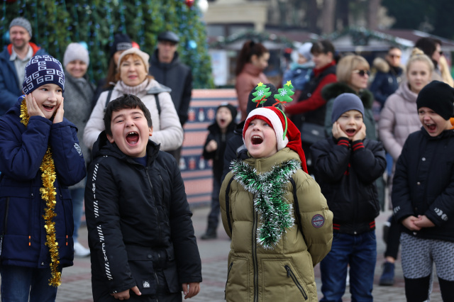 «Новогодний разгуляй» в Геленджике продолжается!