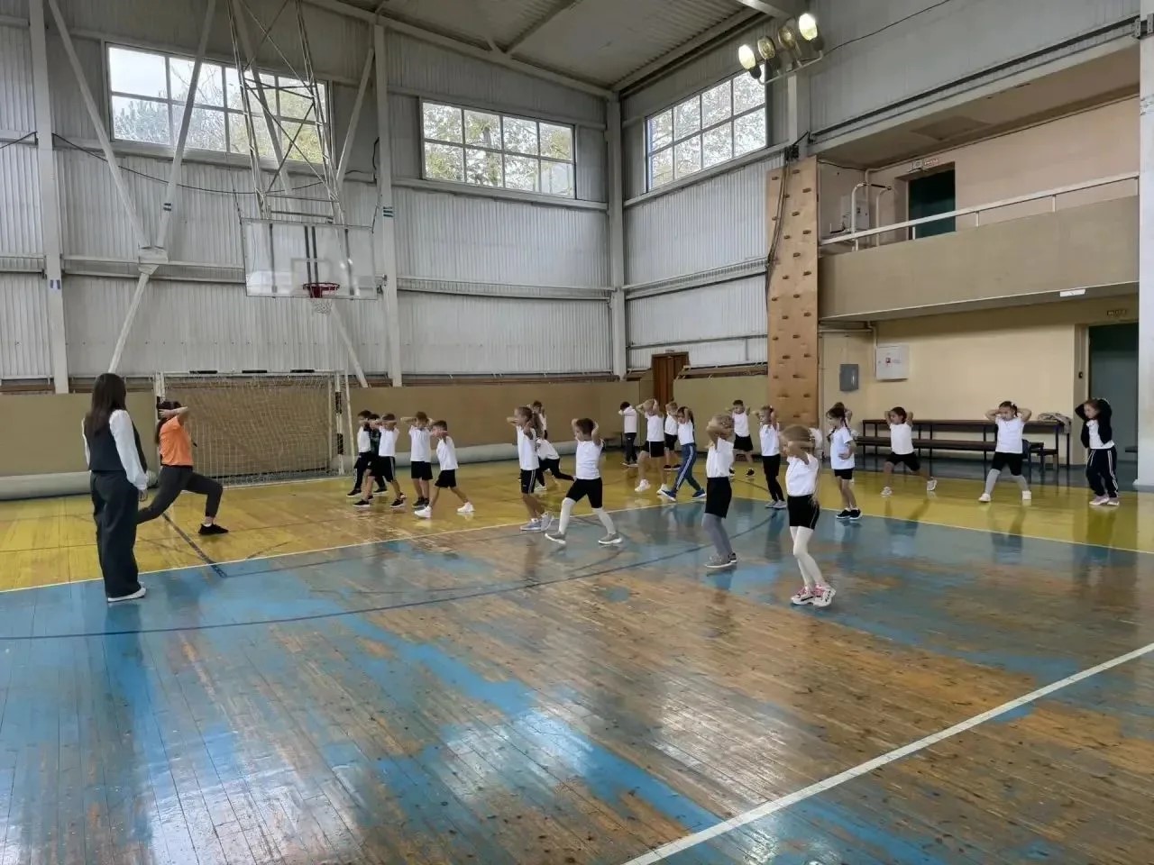 Спорт и активный образ жизни — лучшая защита от вредных привычек!