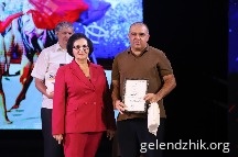 IMG_9975.JPG