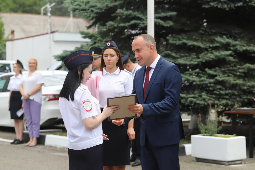 Сегодня свой профессиональный праздник отмечают сотрудники Госавтоинспекции – 90 лет со дня образования службы