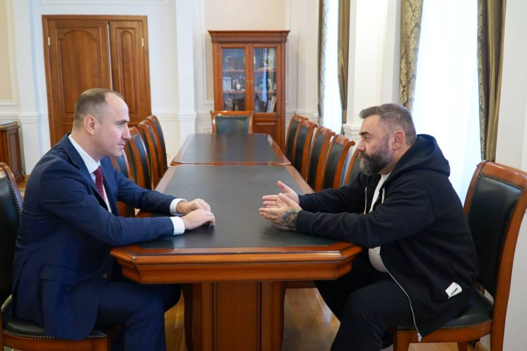 Глава Геленджика встретился с ресторатором Глава Геленджика встретился с ресторатором