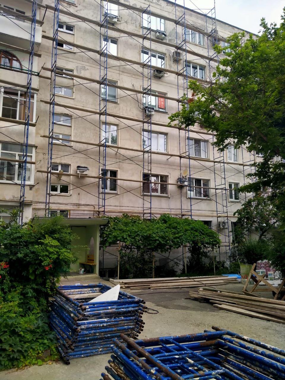 Продолжается капитальный ремонт многоквартирных домов Геленджика. 