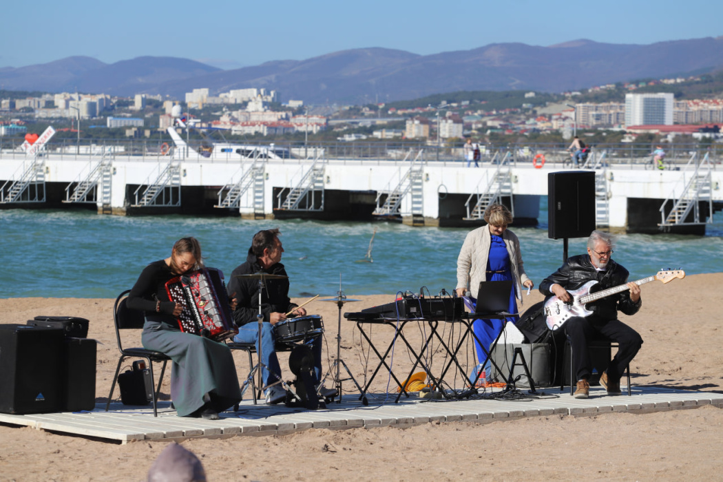 Зимние выходные в Геленджике: ярмарка, дегустации и события на пляжах 