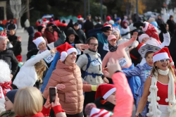 УТРЕННЯЯ ЗАРЯДКА