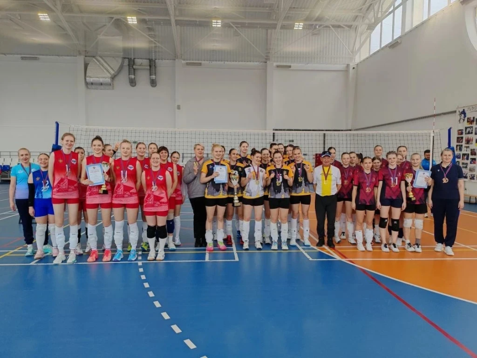 Волейболисты Геленджика взяли медали на краевой Спартакиаде