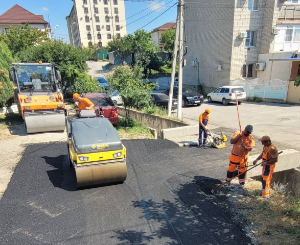 В Геленджике продолжается капитальный ремонт дорог