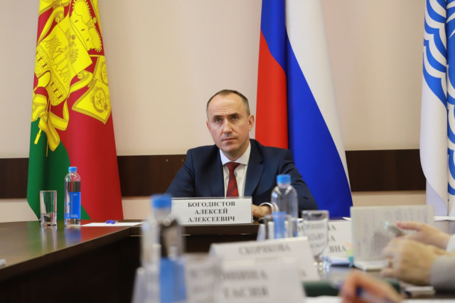 В Краснодарском крае рассмотрели итоги реализации национальных проектов в 2025 году и планы на 2026 год