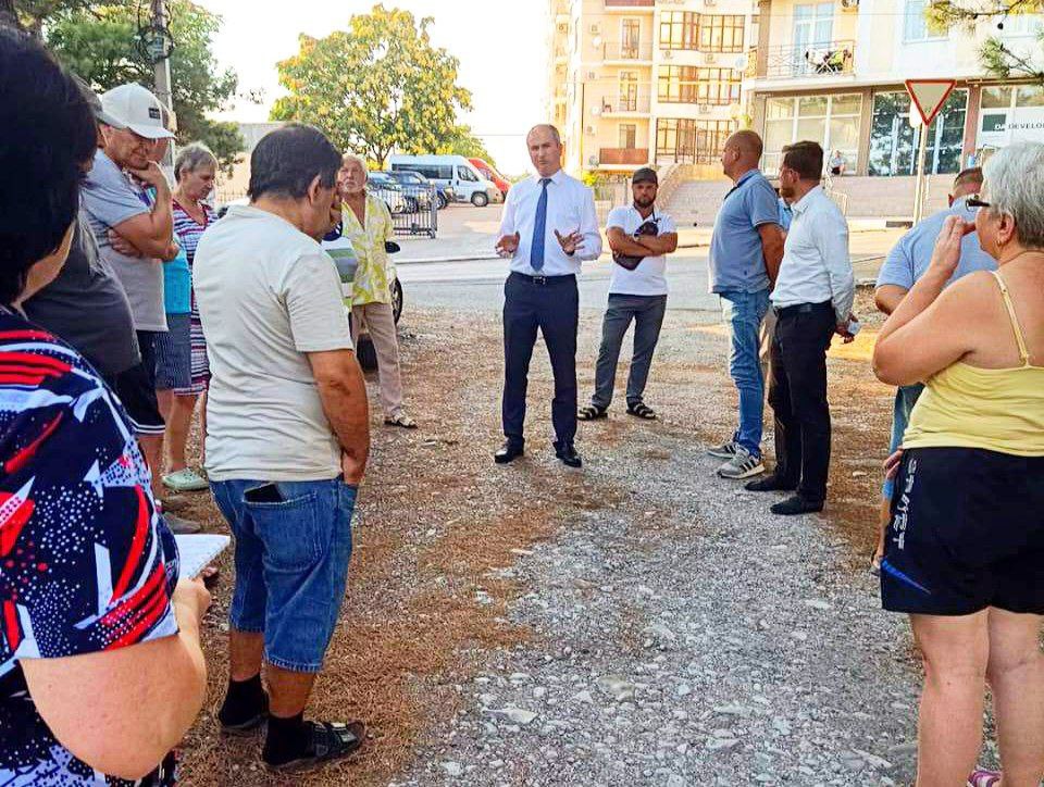 Сход с жителями по улице Чернышевского