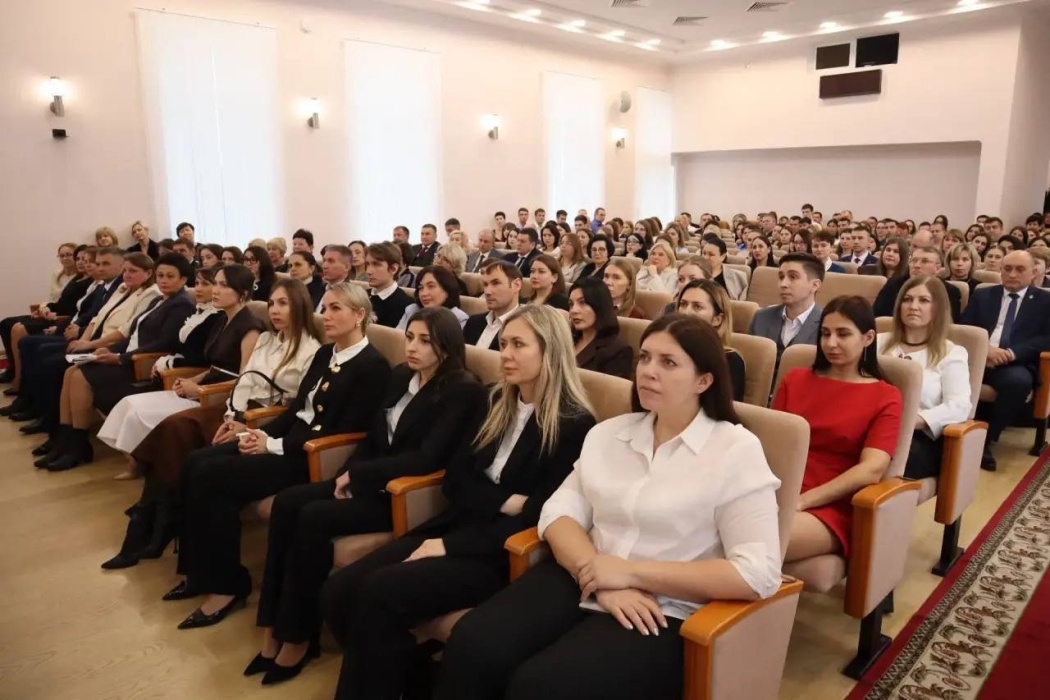 Глава Геленджика по традиции в конце года встретился с командой администрации