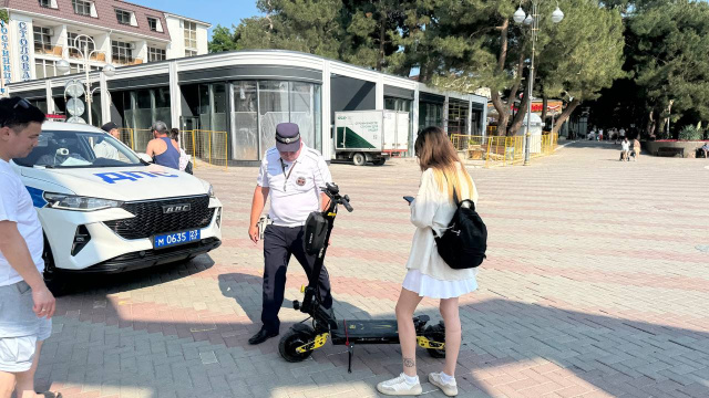 Набережная Геленджика — территория, свободная от самокатов