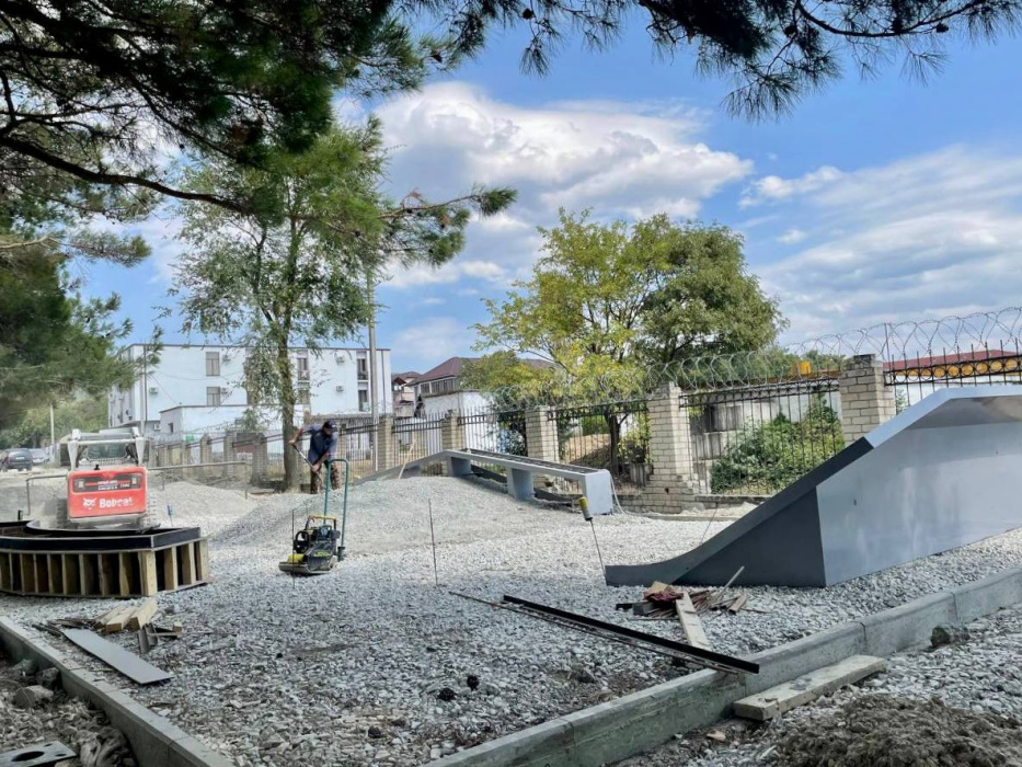 В Геленджике строят скейт-площадку предпросмотр