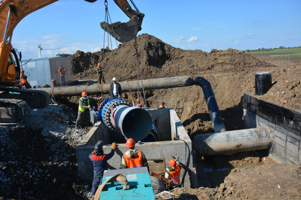 Новый участок Троицкого группового водопровода успешно введен в эксплуатацию.