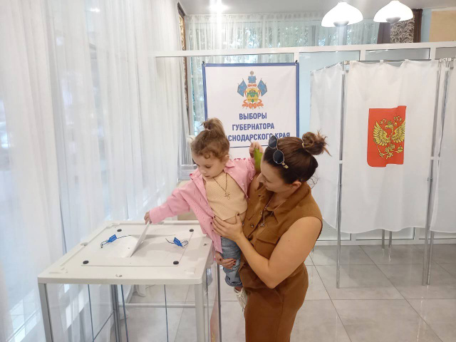 В Геленджике продолжается второй день голосования на выборах губернатора Краснодарского края