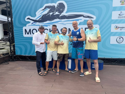 Преодолели морскую милю
