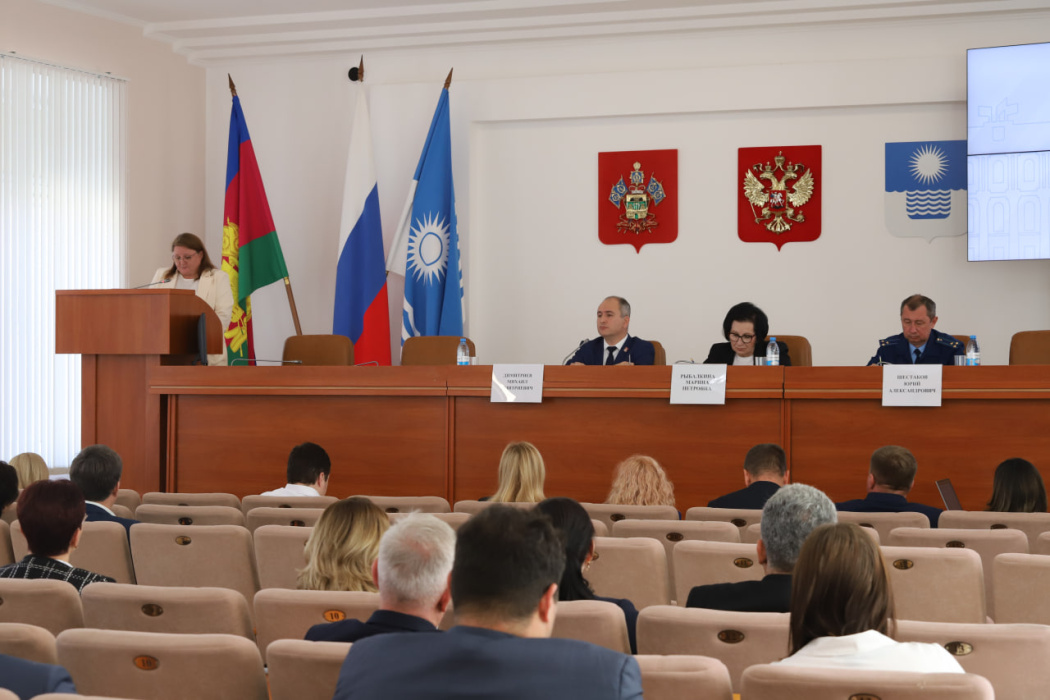 В администрации сегодня состоялась очередная сессия Думы В администрации сегодня состоялась очередная сессия Думы