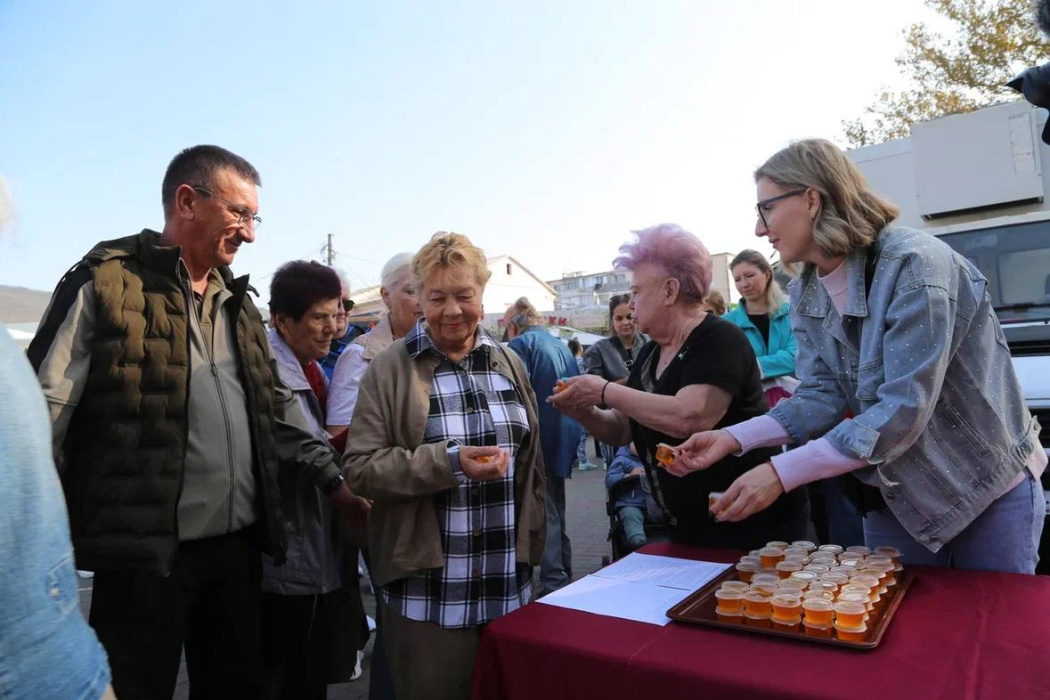Выходной, наполненный ароматом мёда и музыкой