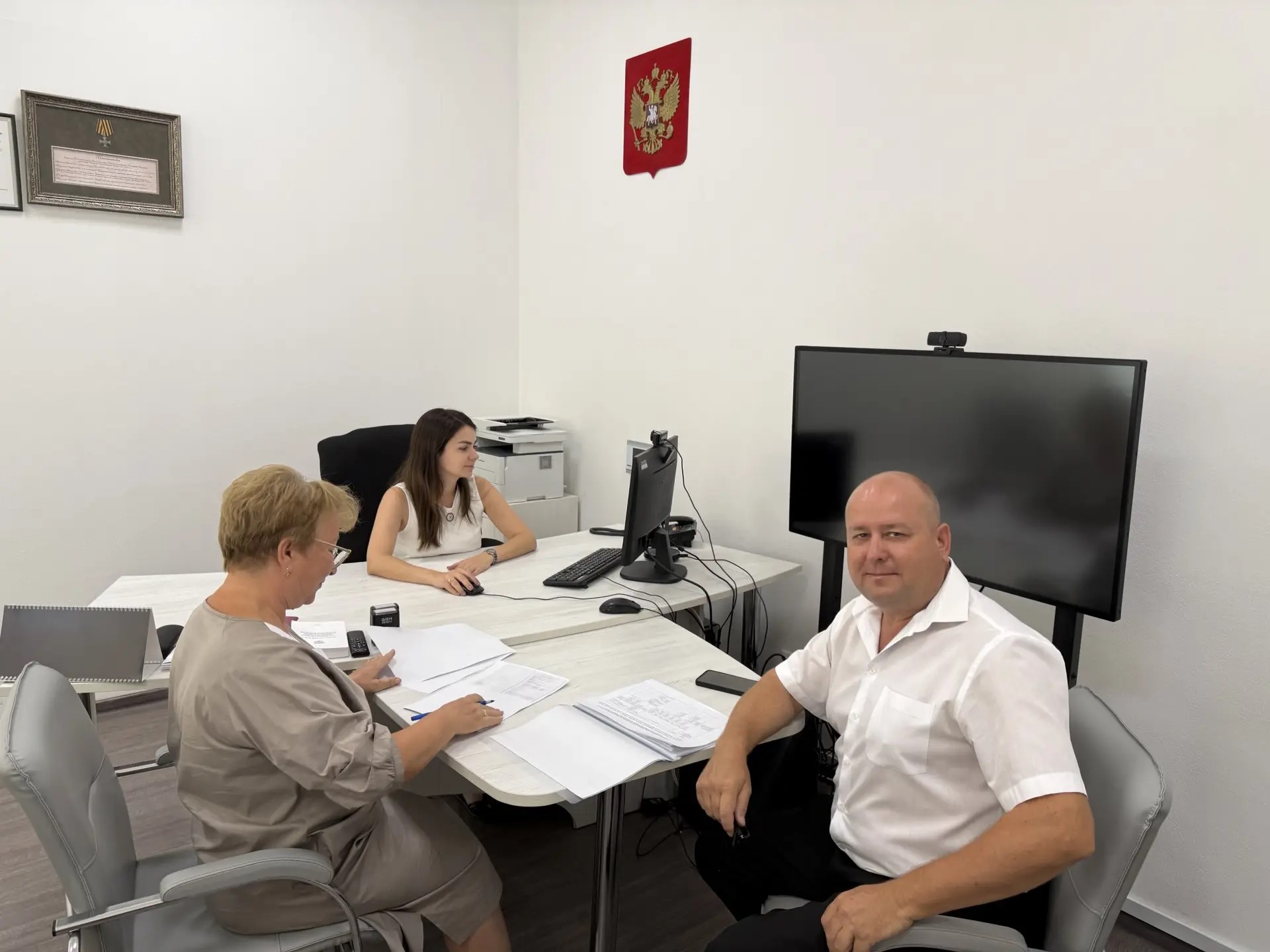 Регистрация кандидата по Черноморскому одномандатному избирательному округу №53