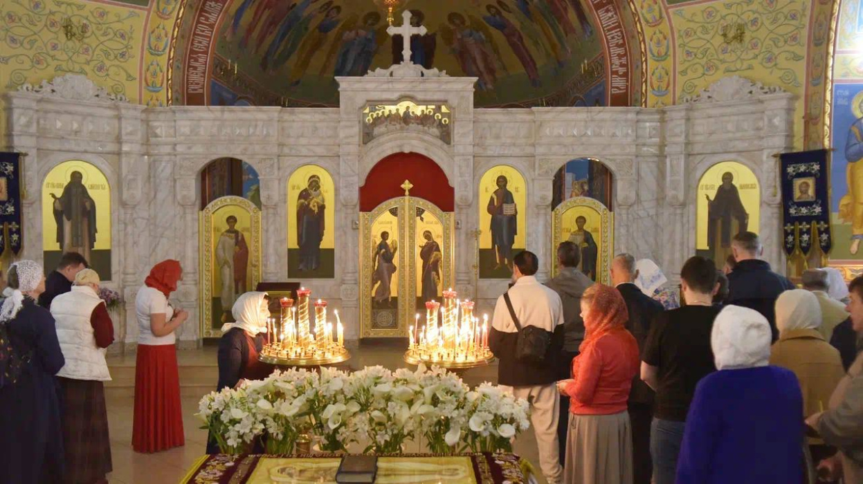 Глава Геленджика поздравил земляков с Христовым Воскресением! Глава Геленджика поздравил земляков с Христовым Воскресением!