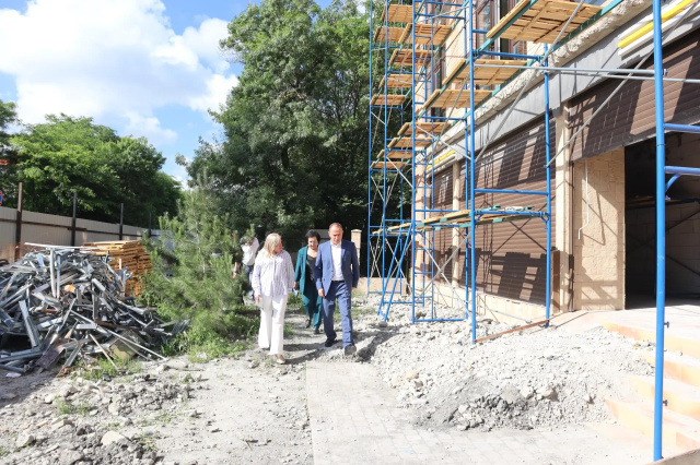 В Геленджике на Тонком Мысе строят Дом молодежи и филиал школы искусств 