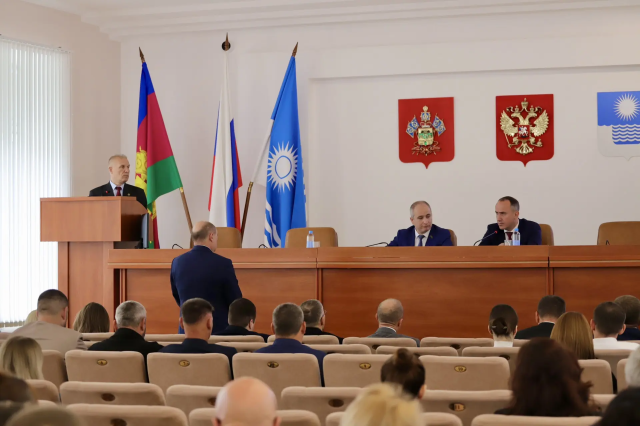 Расширенное планёрное совещание начали с обсуждения ситуации в сельских округах после продолжающихся ливневых дождей