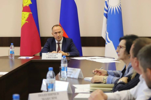 О развитии регулярных пассажирских перевозок в Геленджике