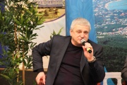 IMG_1977.JPG