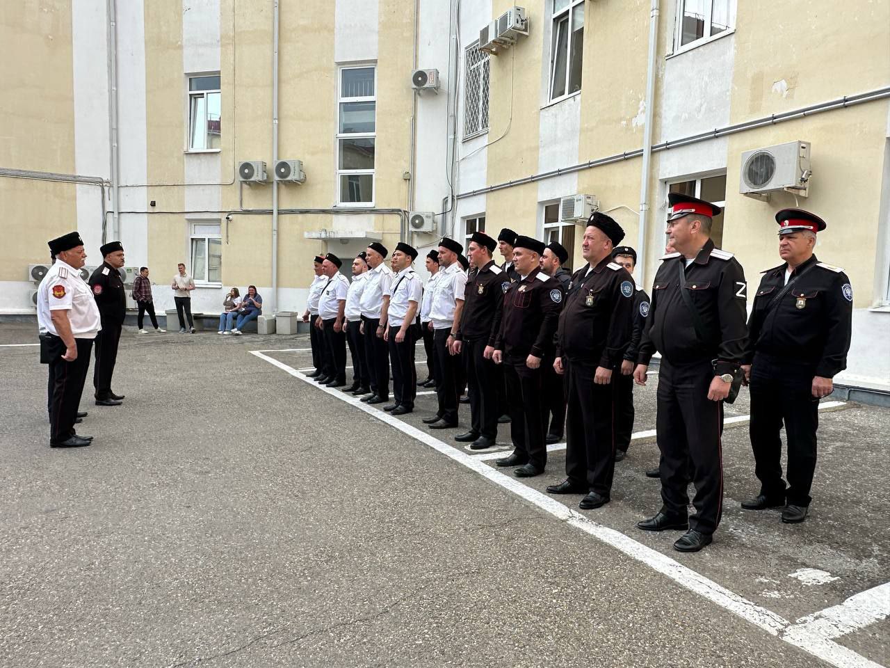 Восьмой год подряд в Геленджике формируется летняя казачья дружина.