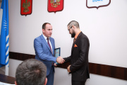 Глава курорта наградил победителей муниципального конкурса «Лучший молодежный инвестиционный проект»