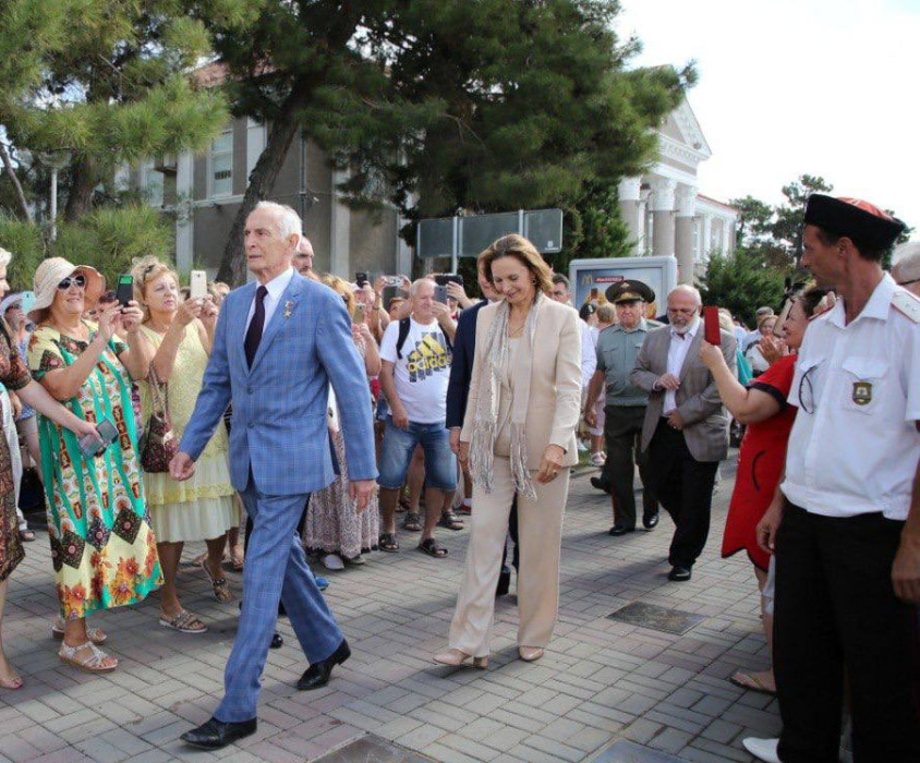 Памяти Василия Семеновича Ланового 