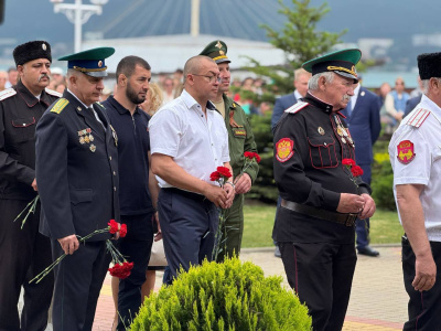 Поздравили с праздником пограничников Поздравили с праздником пограничников