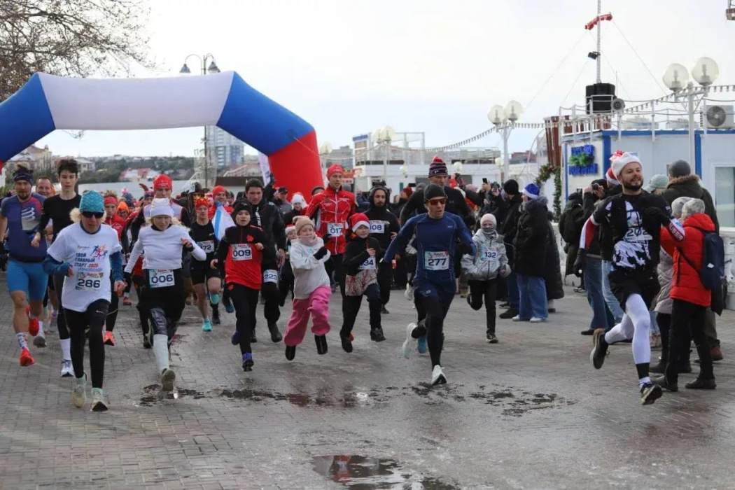 Спортивно «забежали в Новый год»!