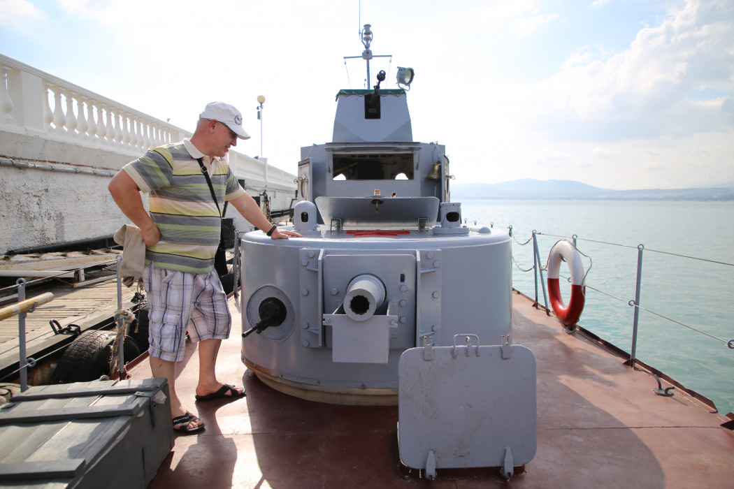 Единственный в мире рабочий экземпляр военного катера «БК-73» получил порт приписки в Геленджике!