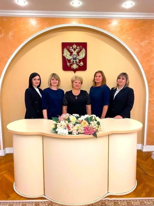 Профессионалы семейных уз Профессионалы семейных уз