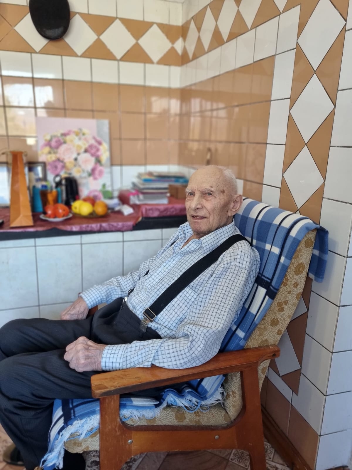 Сегодня свой день рождения отмечает Почетный гражданин Геленджика, ветеран Великой Отечественной войны Георгий Дмитриевич Гаврилов.