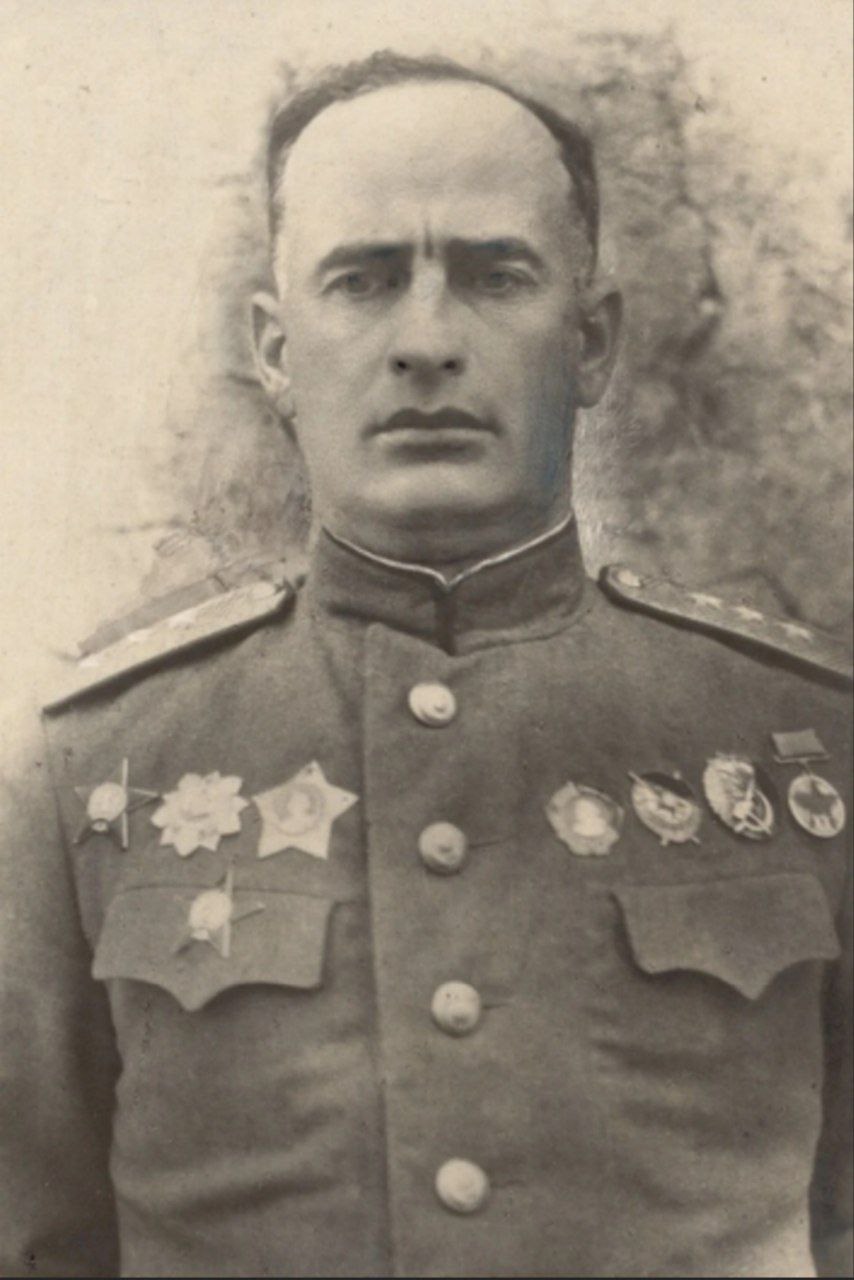 Улица имени Героя Константина Николаевича Леселидзе Улица имени Героя Константина Николаевича Леселидзе