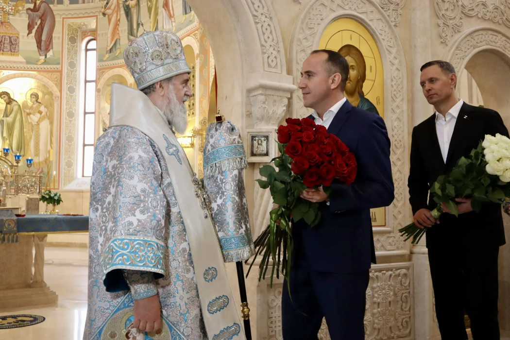 Поздравил епископа Новороссийского и Геленджикского Сергия с днём рождения