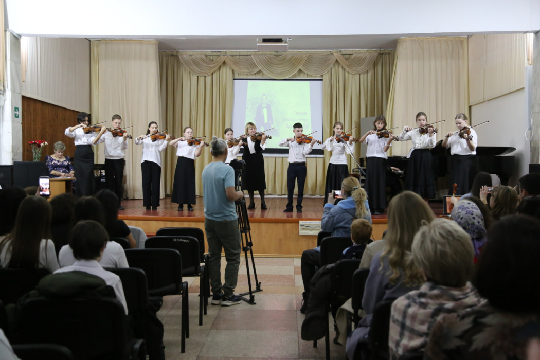 Геленджик вспоминал Степана Варедимиди на ежегодном вечере