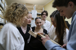 Школьники встретились с историей Геленджика в городском архиве