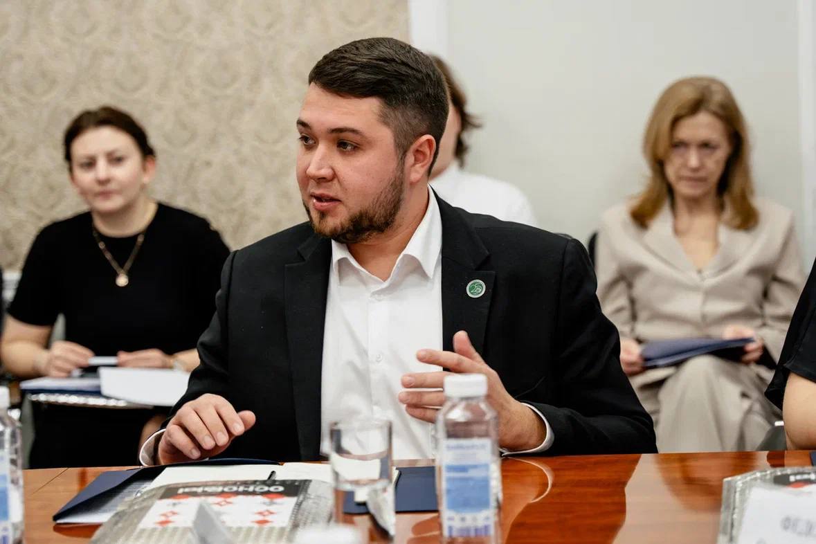 Встреча члена МОС_1.jpg