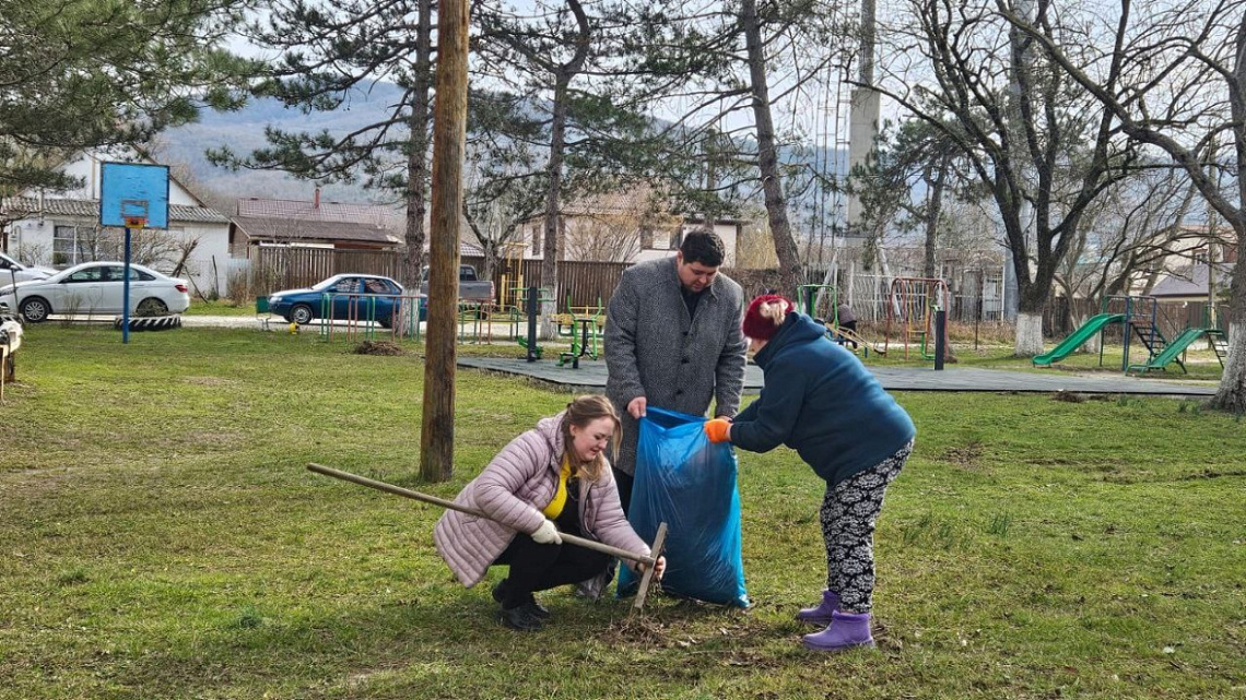 Вся Пшада на субботнике! Вся Пшада на субботнике!